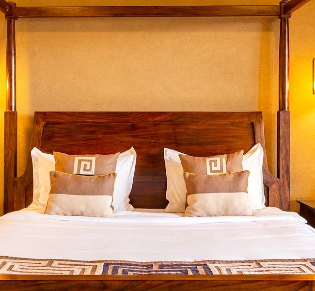 speke-resort-munyonyo-deluxe-room.jpg